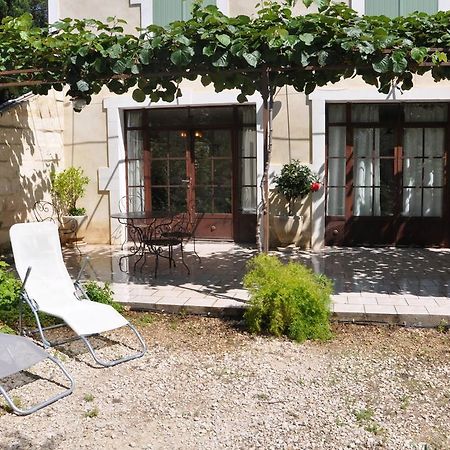 Gite Du Mas Des Oliviers Mézoargues Eksteriør bilde